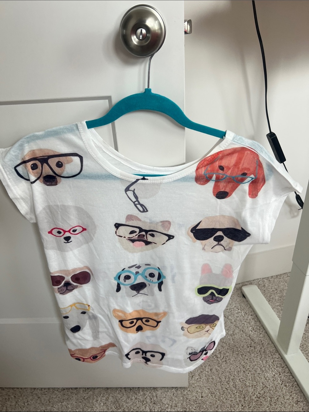 Dogs in glasses boatneck t shirt medium